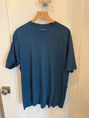 Territory Ahead Men's Large Blue Short Sleeve Crew Neck